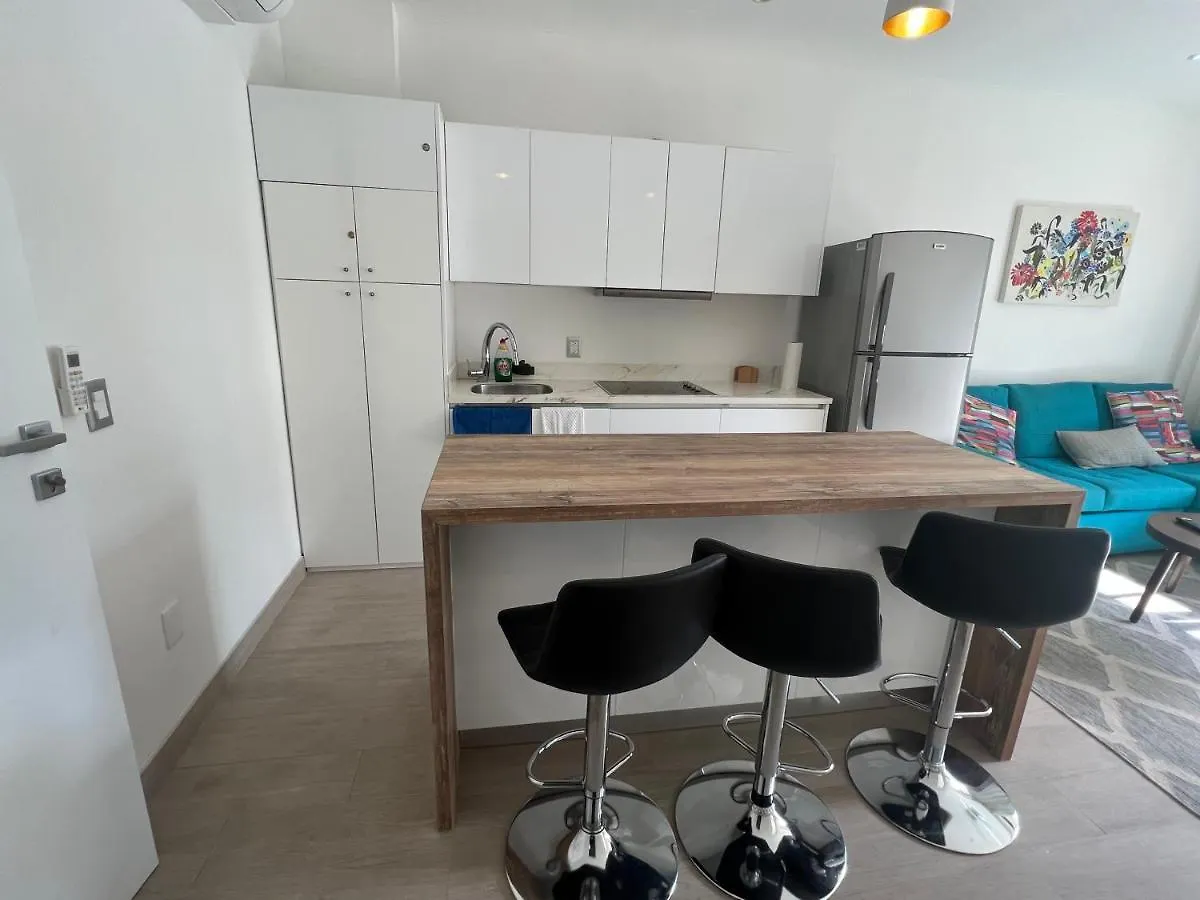 Appartement One Block From The Beach! à Playa del Carmen