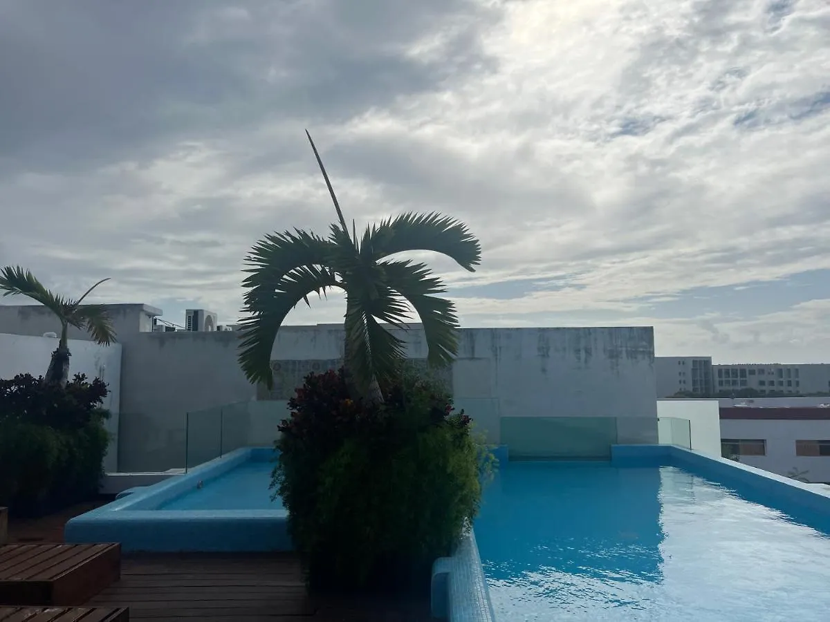 Appartement One Block From The Beach! à Playa del Carmen